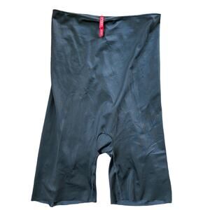 NWOT Spanx by Sara Blakely High Waist Mid Thigh Shaper Short Charcoal Gray